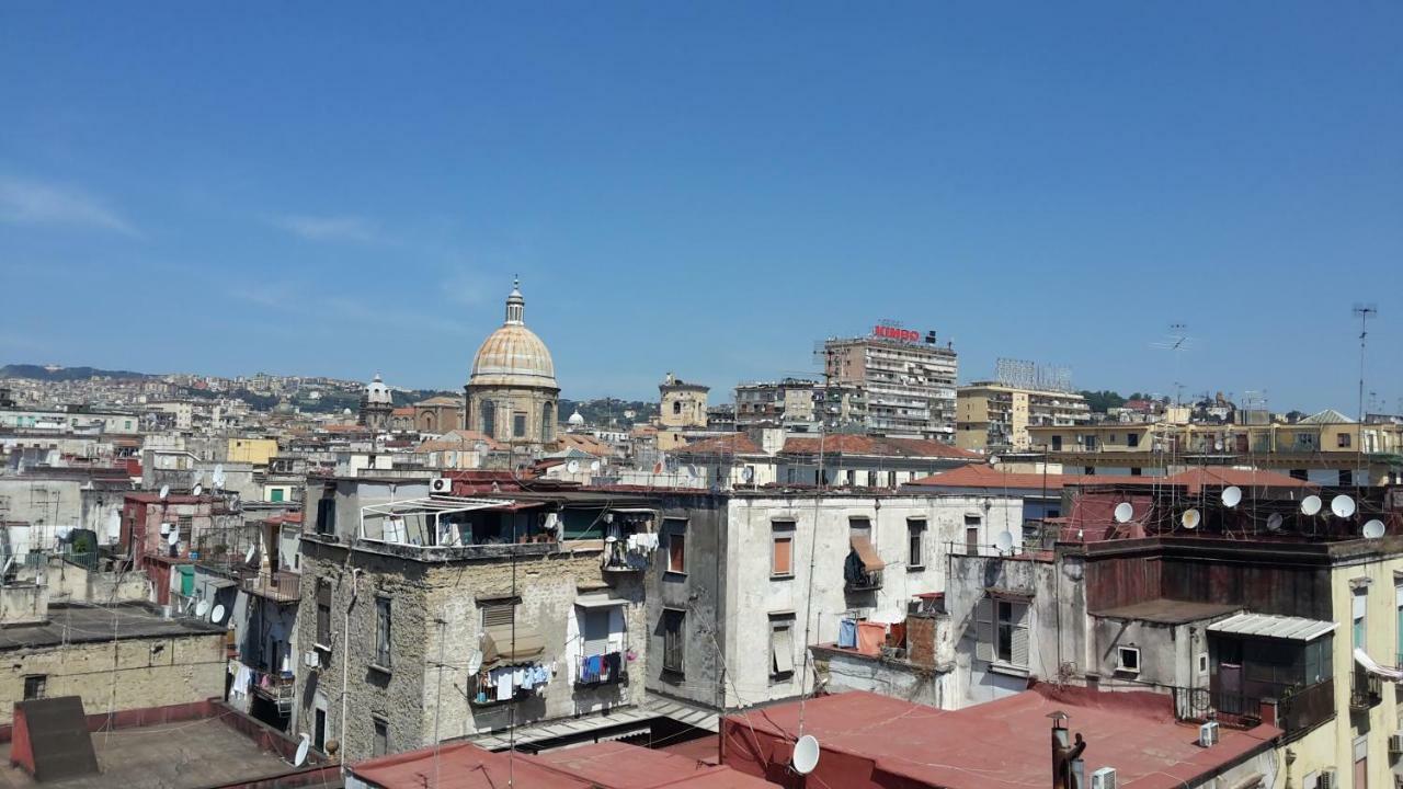 O' Paese E Masaniello Bed & Breakfast Napoli Bagian luar foto